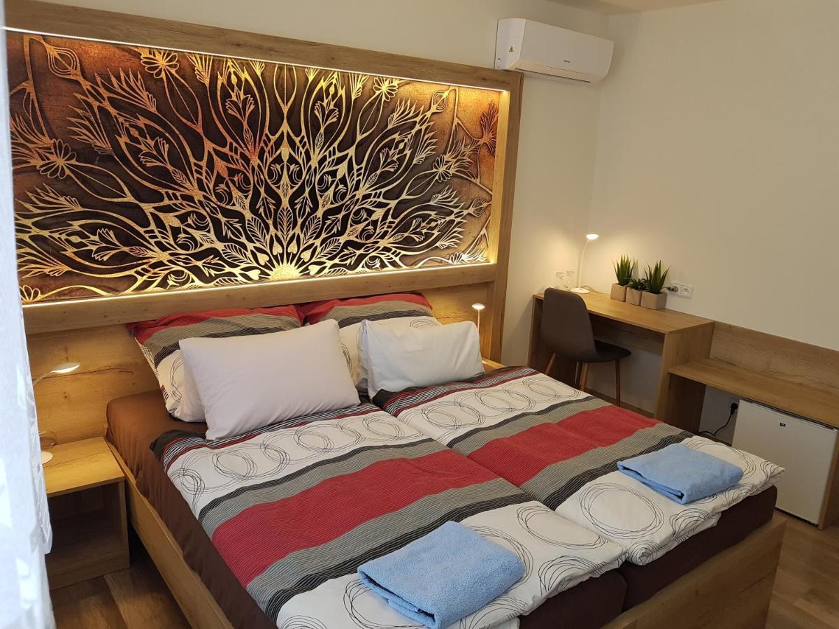 Hotel Gol Prostejov Ngoại thất bức ảnh
