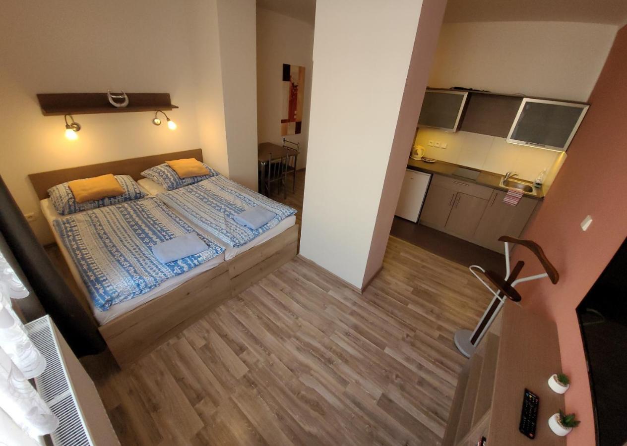 Hotel Gol Prostejov Ngoại thất bức ảnh