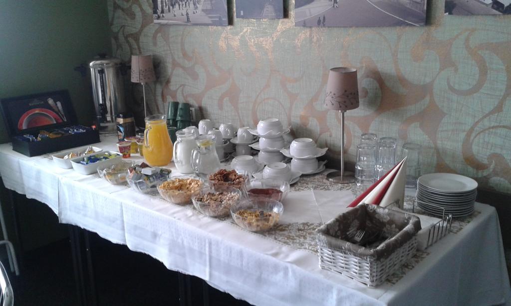Hotel Gol Prostejov Ngoại thất bức ảnh